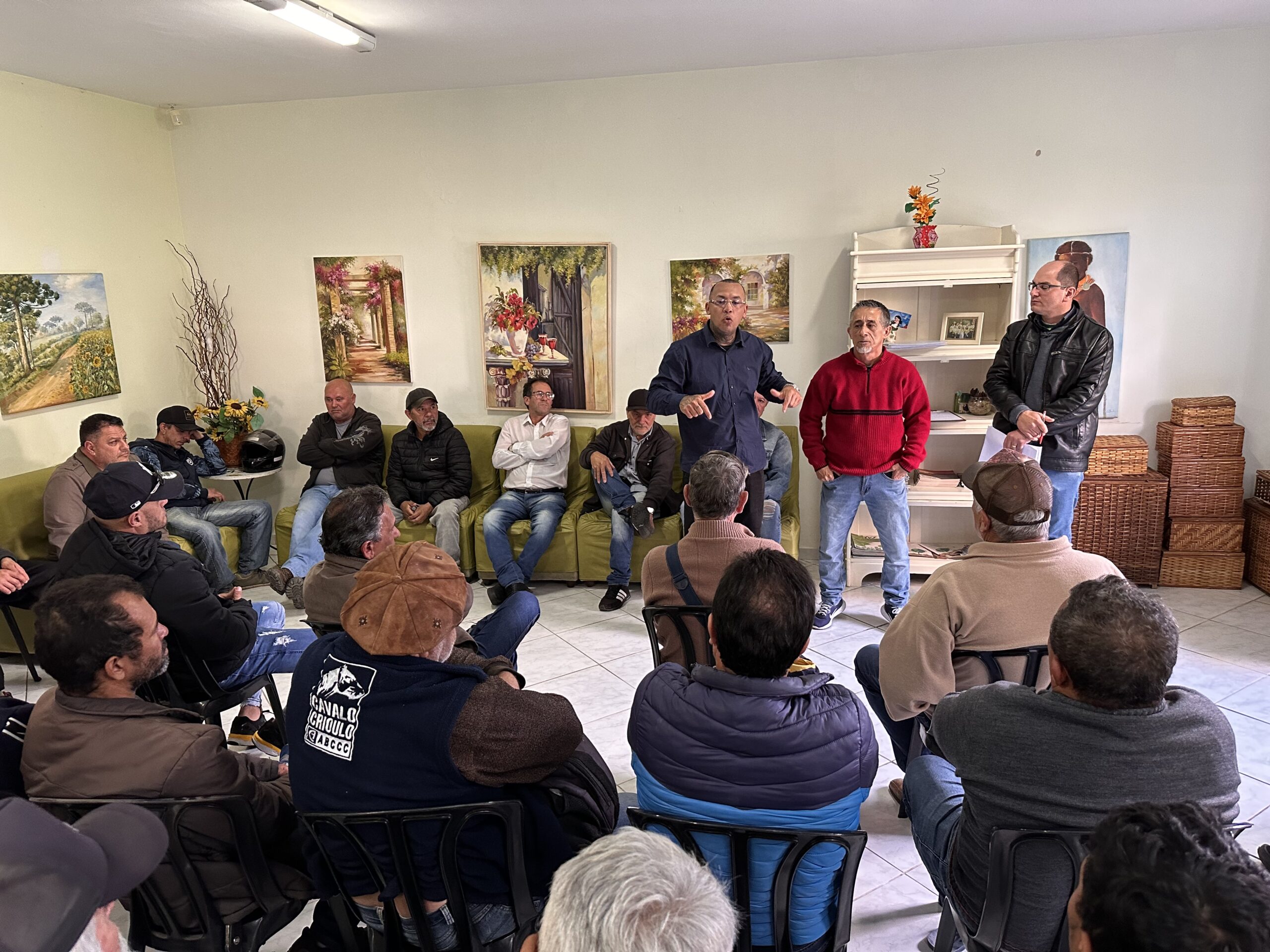 Trabalhadores querem que lei de das vagas de trabalhado sejam de moradores de Araucária seja