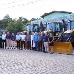 Maquinário agrícola recebido