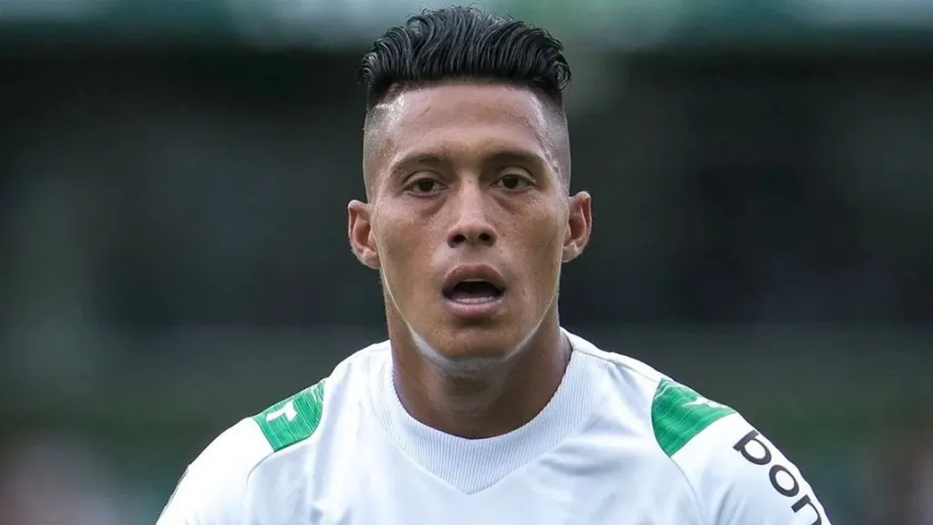 Sebastián Gómez em ação pelo Coritiba. Foto: JP Pacheco/Coritiba.