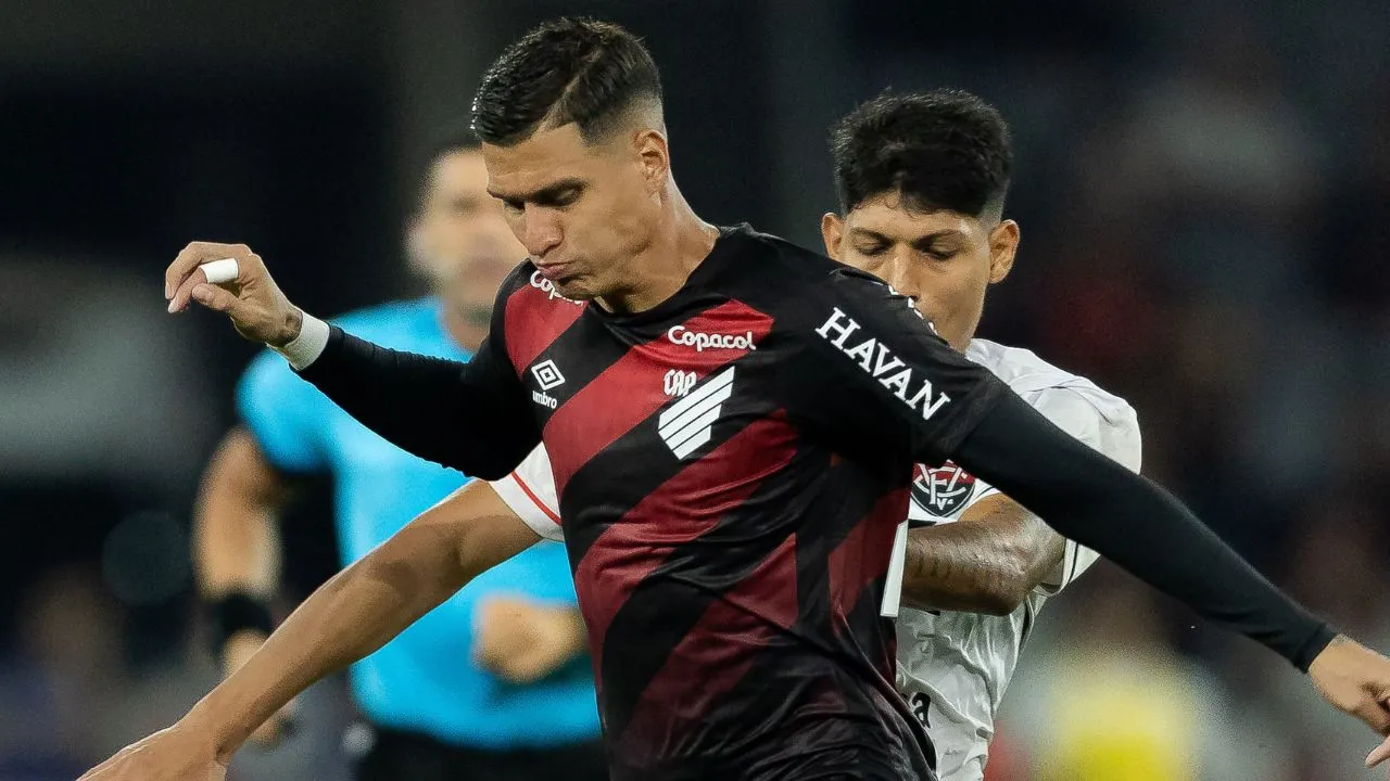 Juan Portilla em ação pelo Athletico. (Foto: Paulo De Tarso/AGIF/Sipa USA/Athletico)