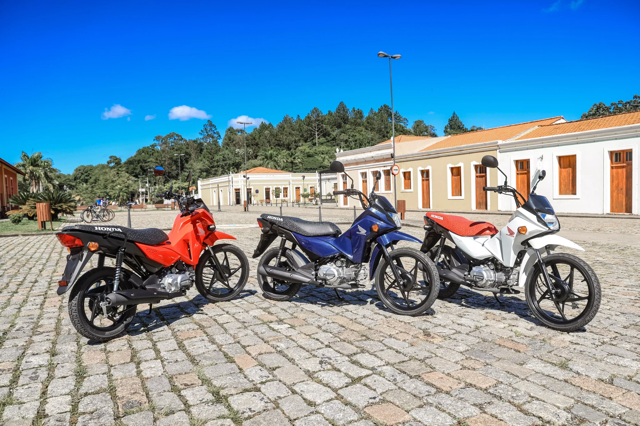 Visual da Honda Pop 110i ES 2027