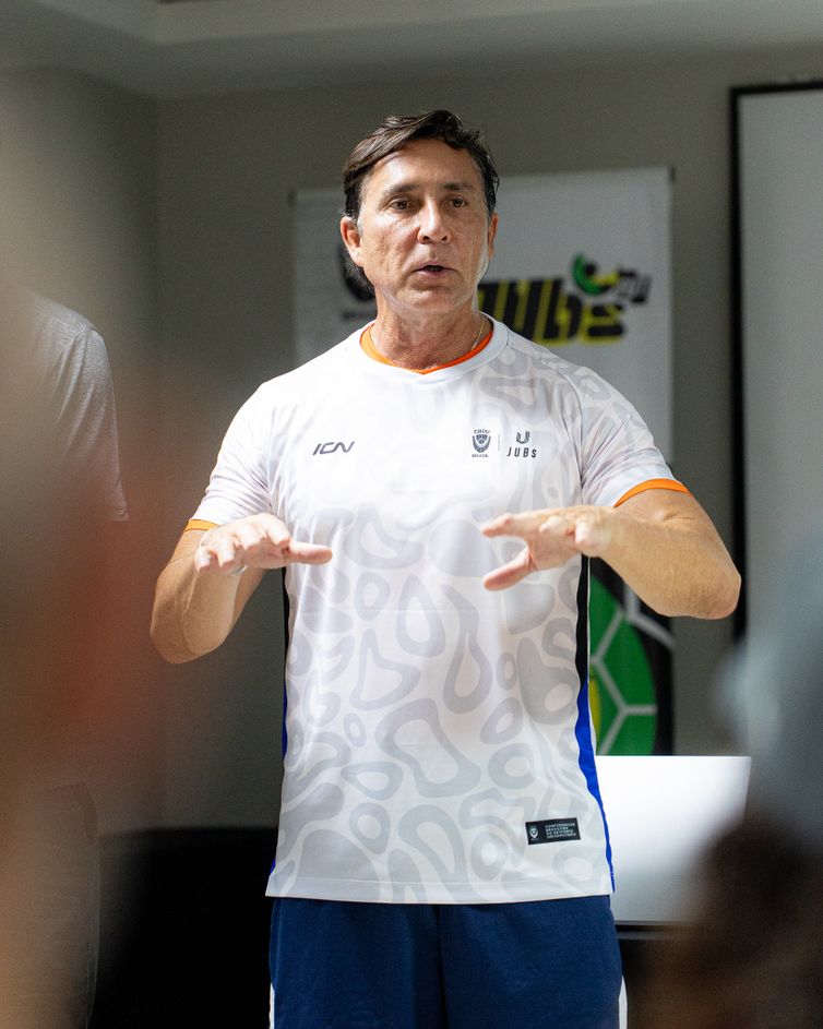 Luciano Cabral, FISU, vice-presidente