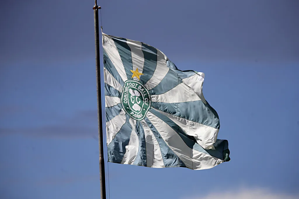 Bandeira do Coritiba. Foto: Divulgação/Coritiba
