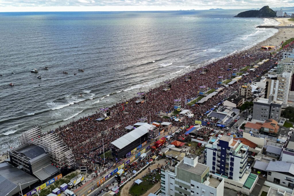 Matinhos, 25 de janeiro de 2026 - Show de Gustavo Lima.