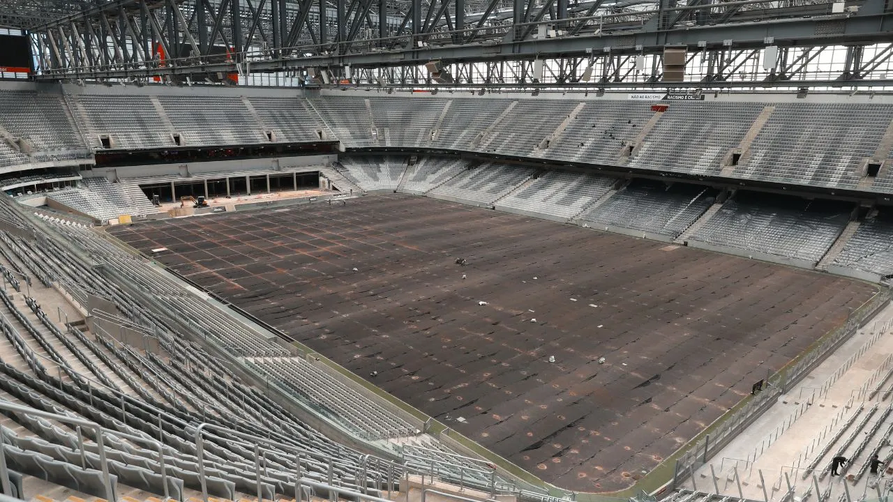 Athletico instalará novo gramado sintético em seu estádio. Foto: Luis Miguel Ferreira/Athletico