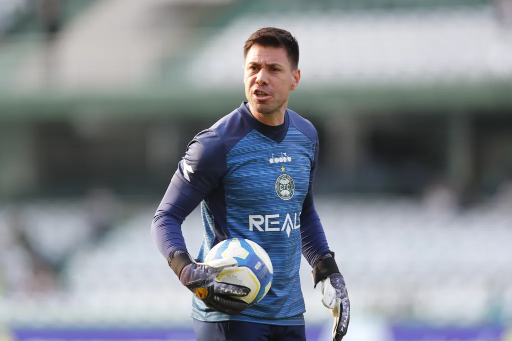 Thiago Mehl em atividade de preparação de goleiros