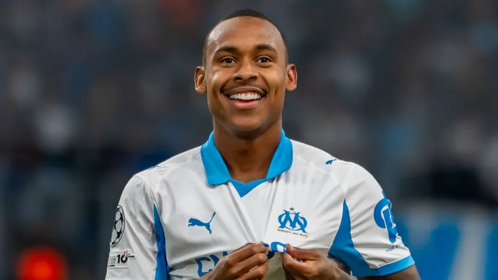 Igor Paixão em ação pelo Marseille na Europa.