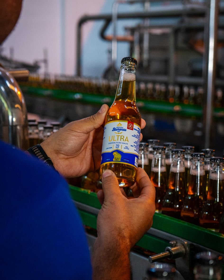 Chope artesanal na Oktoberfest Blumenau