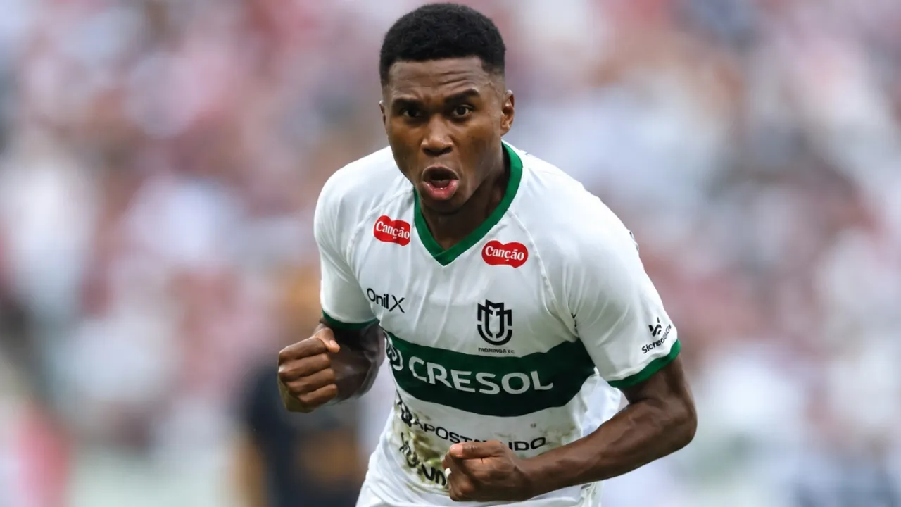 Adeilson marcou para o Dogão no primeiro minuto contra o Santinha