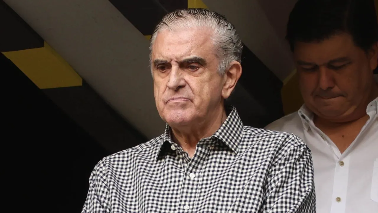 Petraglia, presidente do Athletico